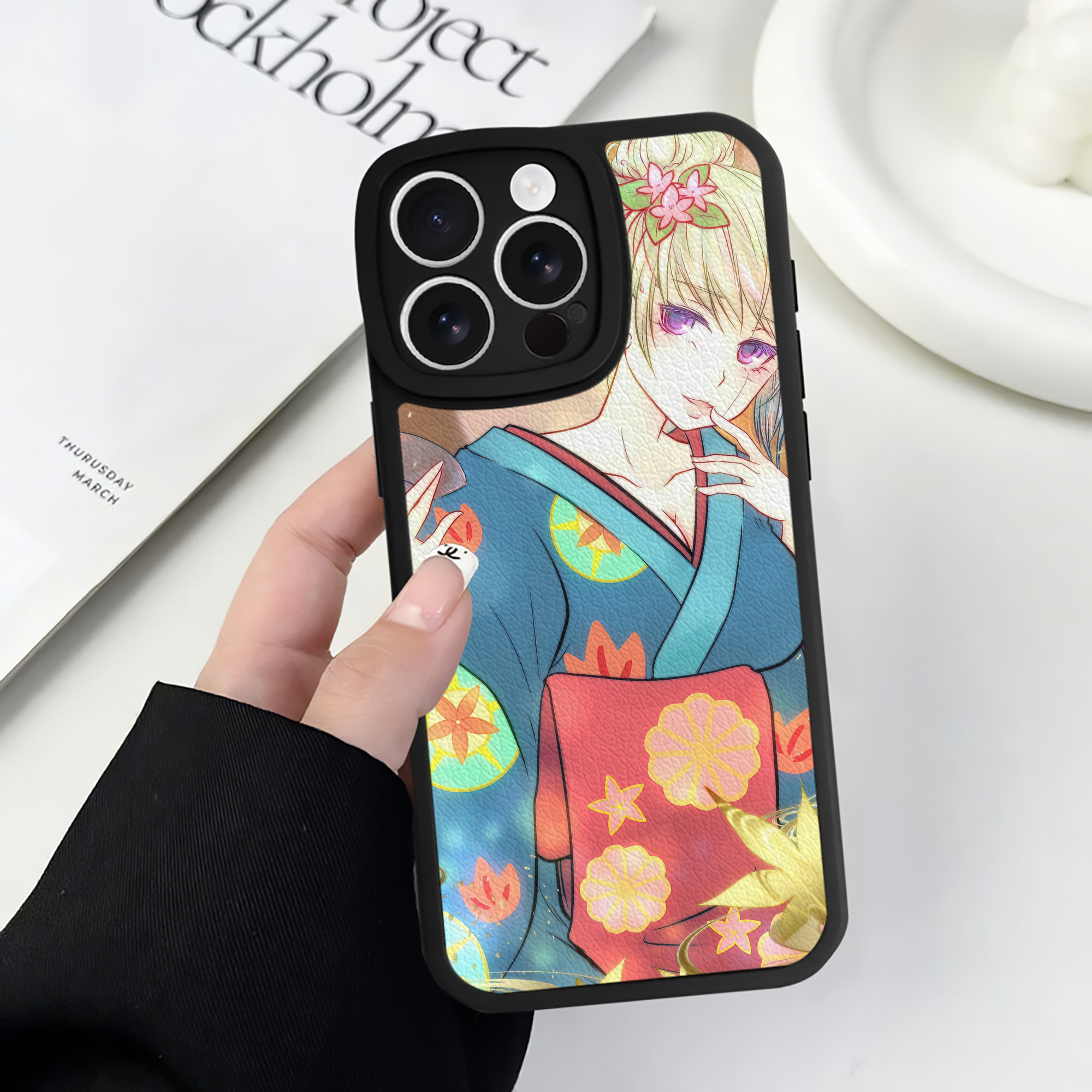 （画像用） ぎんたま 坂田銀時（さかたぎんとき） 神楽 志村新八（しむら しんぱち） GINTAMA Sakata Gintoki Kagura Shimura Shinpachi 【iPhone 16シリーズ対応】シリコンスマホケース（レザー調） 材質：シリコン